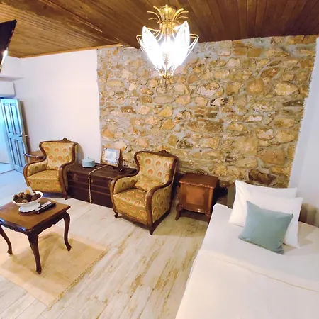 Hotel Kidoni Macaron *