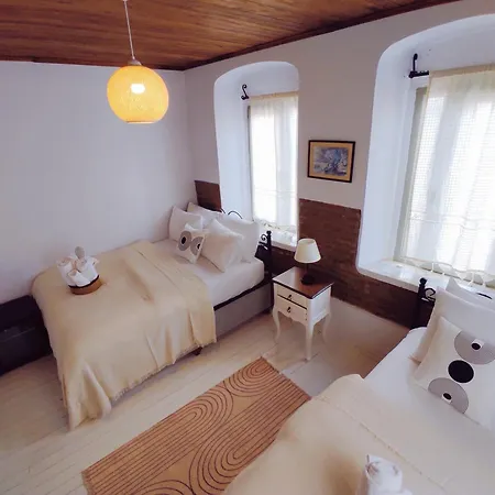 Hotel Kidoni Macaron *