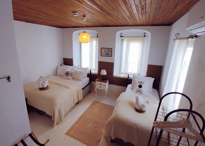 Kidoni Macaron Ayvalı